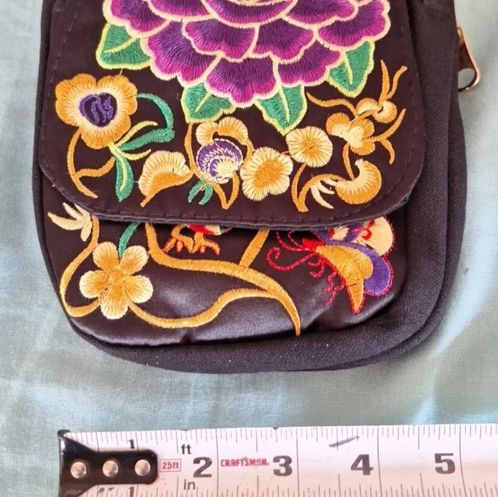 New Multicolor purses.  $17 each. - Picture 2 of 10